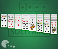 Play Crescent Solitaire online on GamesGames